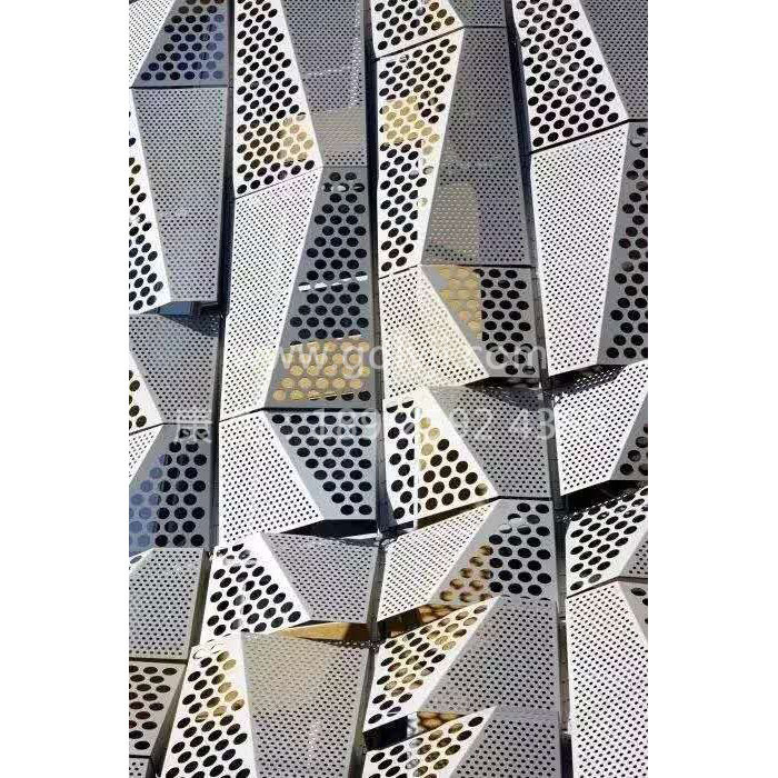 冲孔铝单板