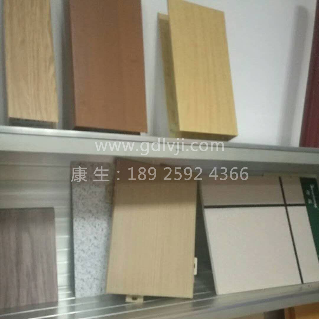 ��̼������
