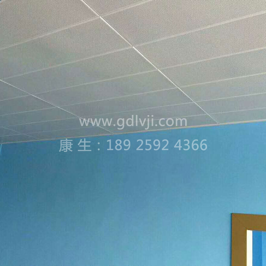 �컨������